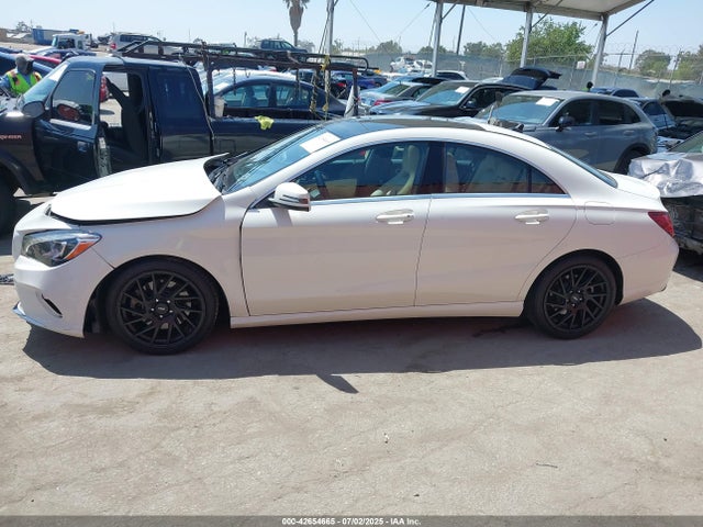 WDDSJ4EB9JN516911 Mercedes-Benz m270