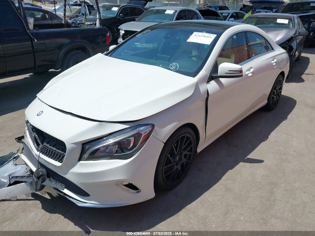 WDDSJ4EB9JN516911 Mercedes-Benz m270