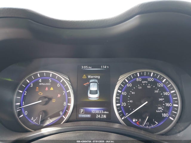 JN1BV7AR5FM422401 Infiniti 2015