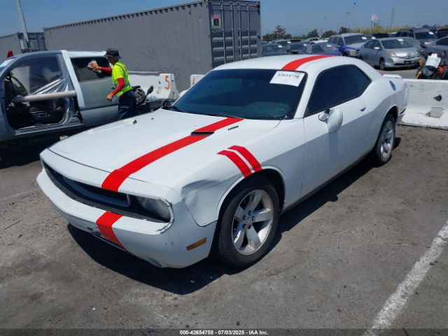 2014 DODGE CHALLENGER 2C3CDYBT1EH186372 Photo 1
