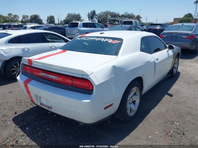 2014 DODGE CHALLENGER 2C3CDYBT1EH186372 Photo 3