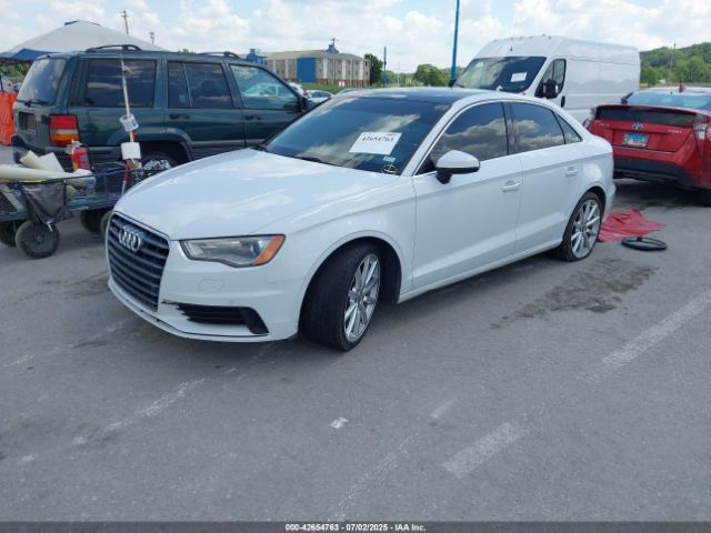 2015 AUDI A3 WAUBFGFF5F1100882 Photo 1