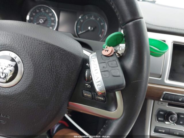 2013 JAGUAR XF SAJWA0E74D8S90586 Photo 10