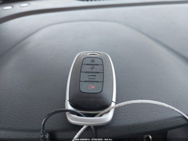 3N1CN8EV4SL843449 Nissan Versa