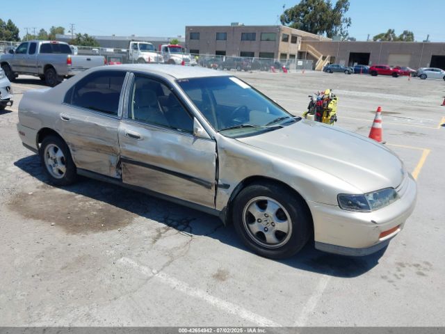 1995 HONDA ACCORD 1HGCD5634SA057428