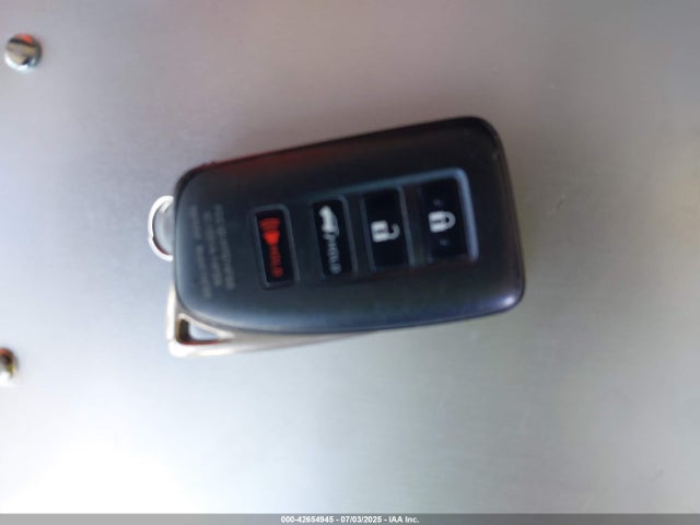 2T2BZMCA4HC081771 Lexus 2017