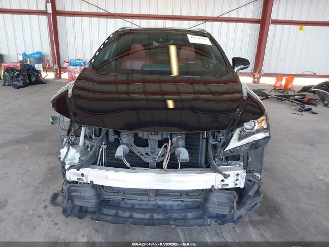 2T2BZMCA4HC081771 Lexus 2017