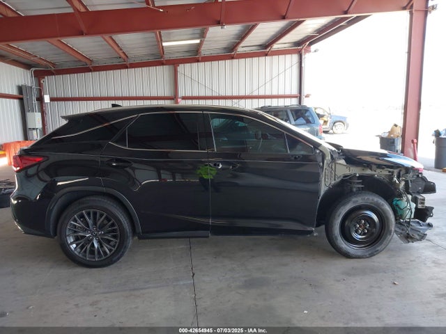 2T2BZMCA4HC081771 Lexus 2017