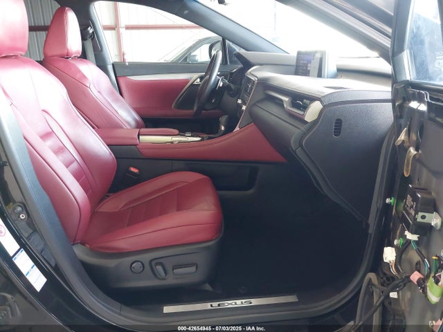2T2BZMCA4HC081771 Lexus 2017