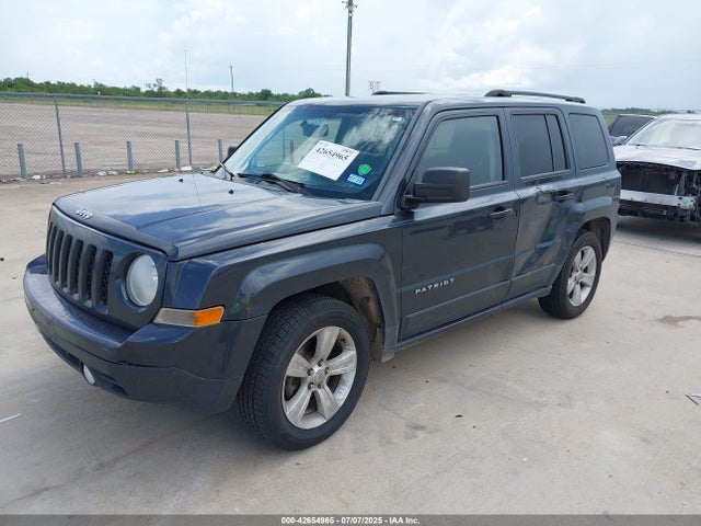 1C4NJPFA5ED699959 Jeep 2014