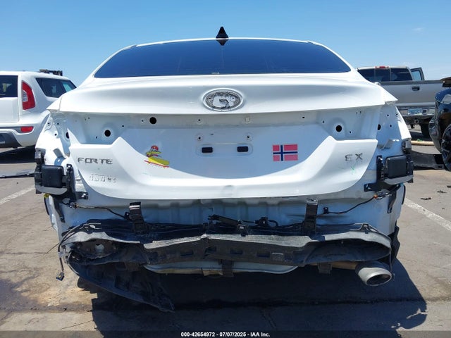 3KPF54AD6ME296711 KIA mpi nu