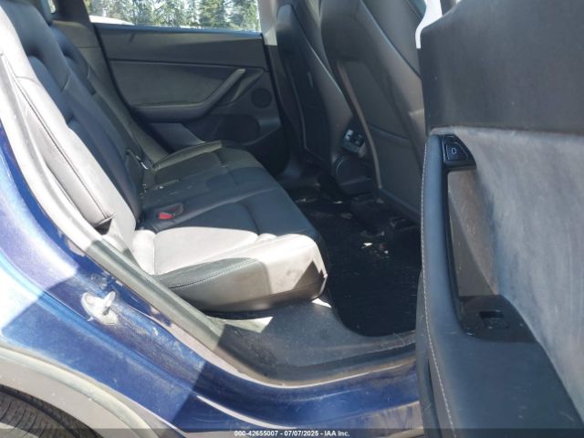 2020 TESLA MODEL Y 5YJYGDEE0LF055807 Photo 7