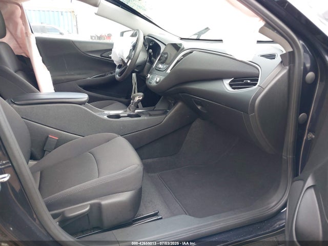1G1ZD5ST1PF203740 Chevrolet lfv