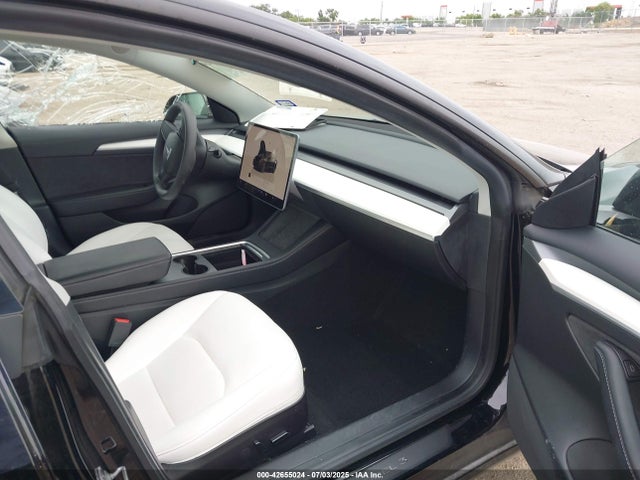 Tesla 2022 2022 5YJ3E1EB2NF351211 Image 5