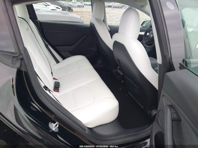 Tesla 2022 2022 5YJ3E1EB2NF351211 Image 8