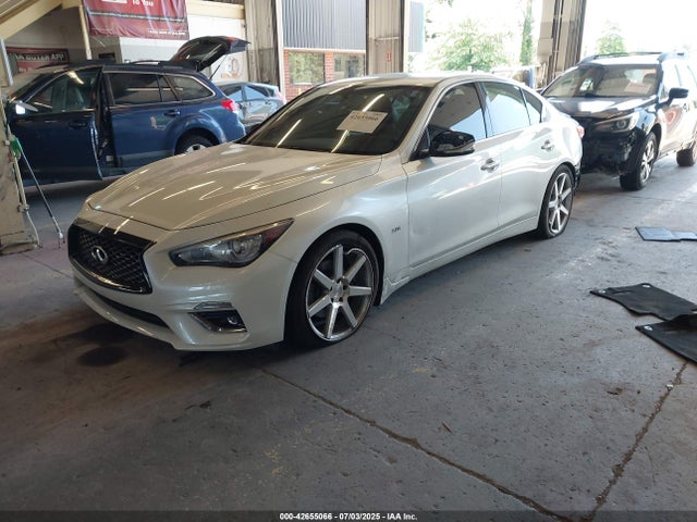 JN1EV7AP0JM352780 Infiniti 2018