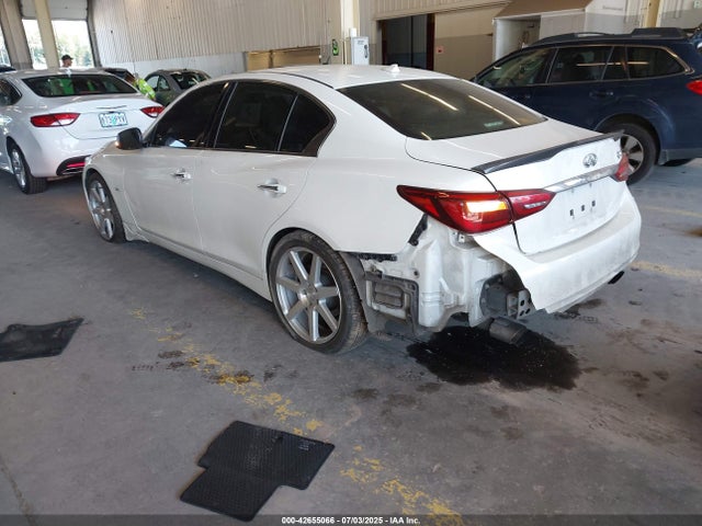JN1EV7AP0JM352780 Infiniti 2018