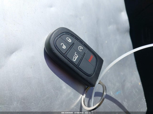 1C4PJMDSXEW294218 Jeep Cherokee