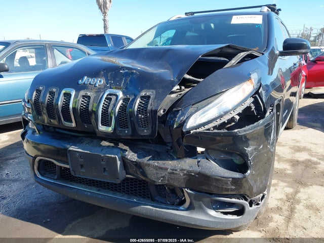 1C4PJMDSXEW294218 Jeep Cherokee