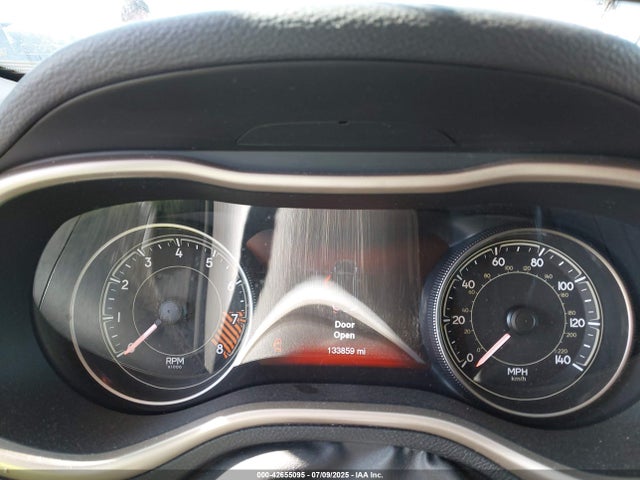 1C4PJMDSXEW294218 Jeep Cherokee