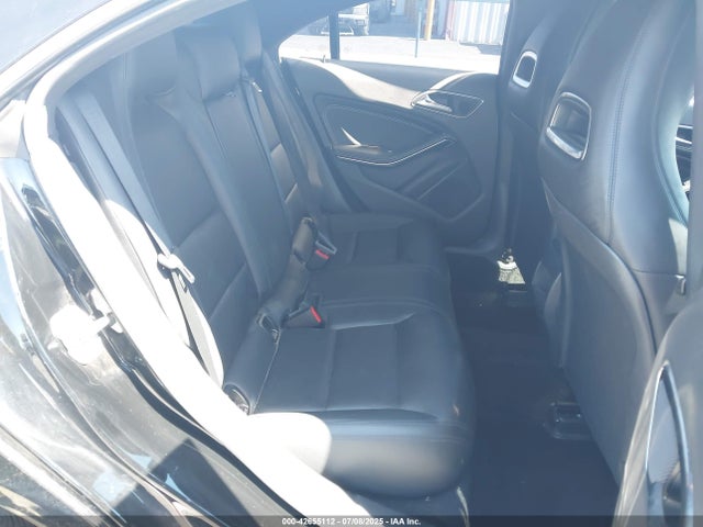 WDDSJ4EB2EN038983 Mercedes-Benz 2014