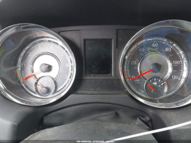 2C4RC1BG5ER324900 Chrysler Town and Country
