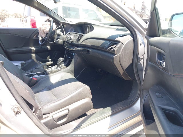 1HGCR2F16HA011669 Honda k24w1
