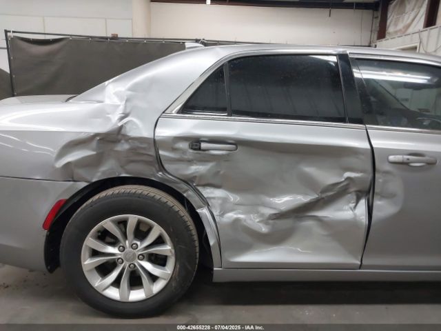 2016 CHRYSLER 300 2C3CCAAG3GH141824 Photo 5