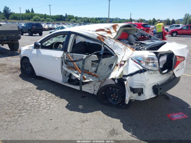 2018 TOYOTA COROLLA 2T1BURHE0JC090596 Photo 2