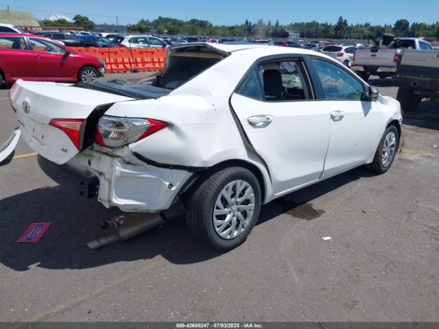 2018 TOYOTA COROLLA 2T1BURHE0JC090596 Photo 3