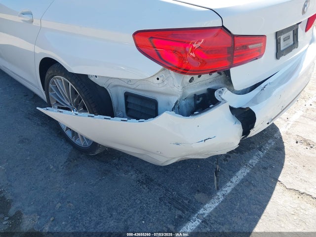 WBAJR3C01LWW68878 BMW 530I