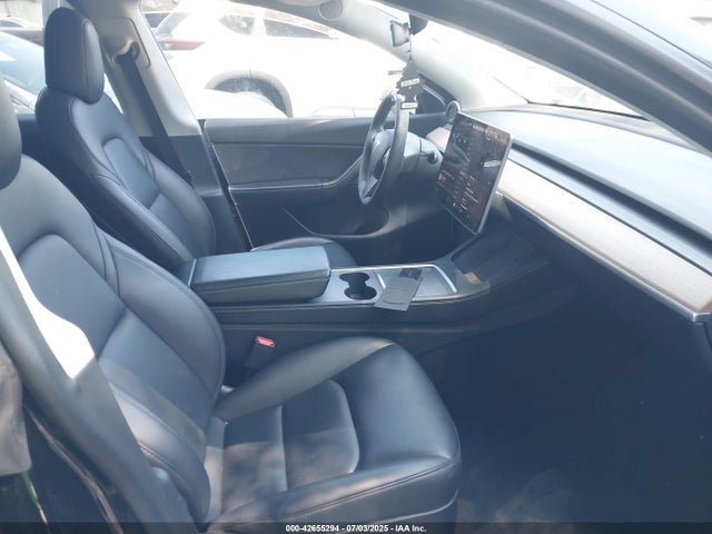 2022 TESLA MODEL Y 7SAYGDEF7NF486871 Photo 4