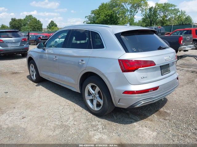 2022 AUDI Q5 WA1ABAFY6N2081772 Photo 2