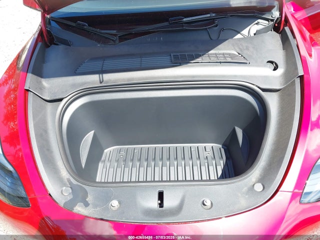 7SAYGAEEXRF104523 Tesla Model Y