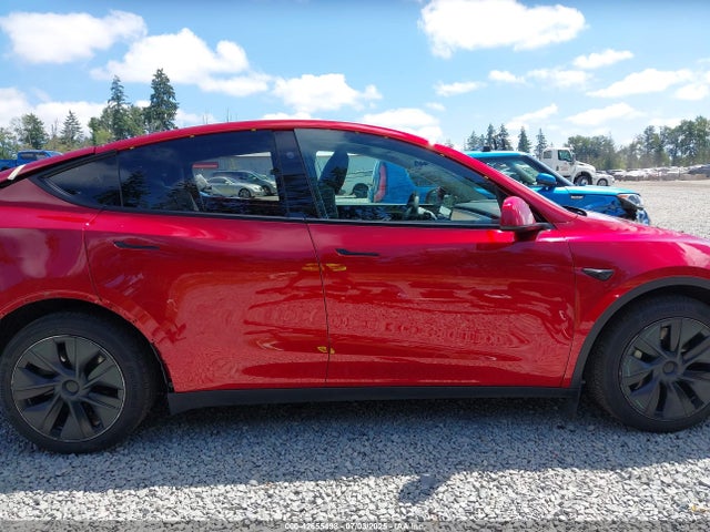 7SAYGAEEXRF104523 Tesla Model Y