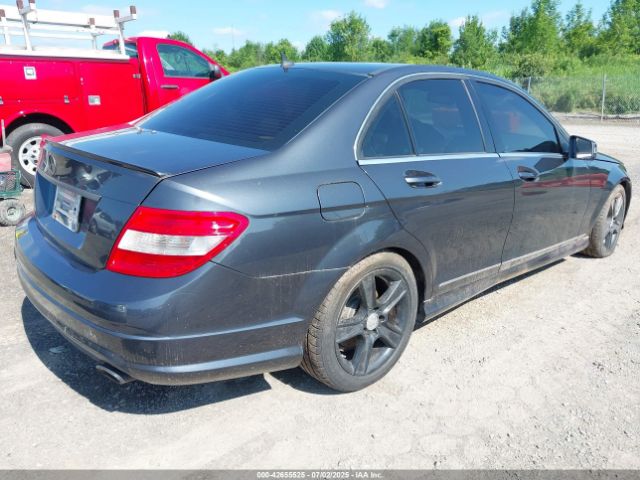 2011 MERCEDES-BENZ C 300 WDDGF8BB2BR150447 Photo 3