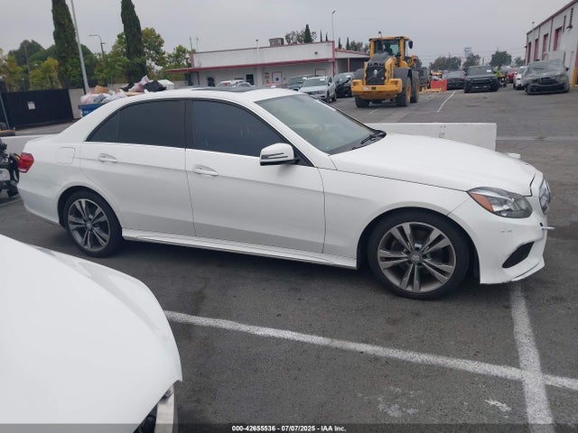 WDDHF5KB2EA811464 Mercedes-Benz E-Class