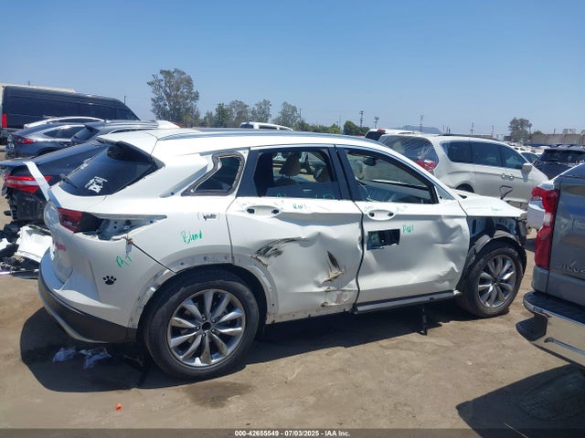 3PCAJ5BA8MF118261 Infiniti QX50
