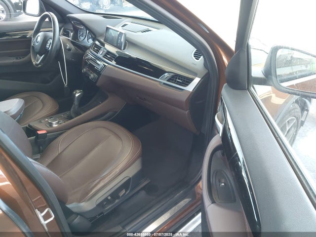 WBXHT3C34H5F75885 BMW 2017
