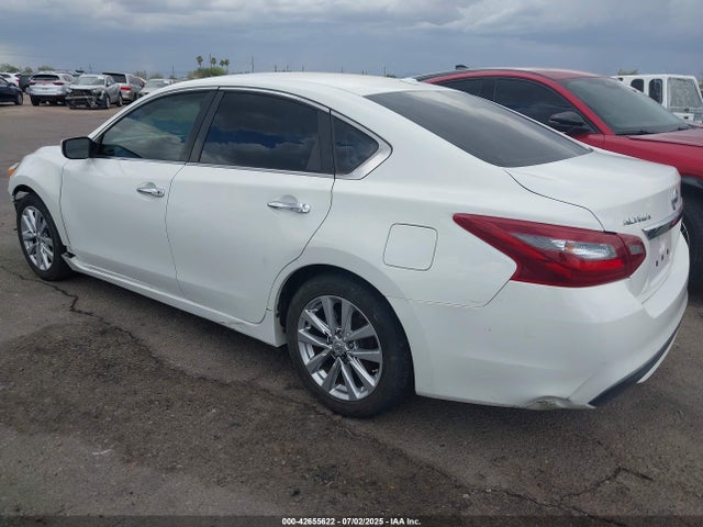 1N4AL3AP2JC211103 Nissan 2018