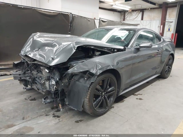 Ford 2.3l 4v premium fuel 2017 1FA6P8TH1H5272521 Image 2