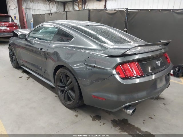 Ford 2.3l 4v premium fuel 2017 1FA6P8TH1H5272521 Image 3