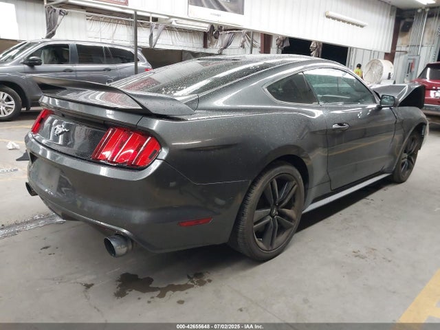 Ford 2.3l 4v premium fuel 2017 1FA6P8TH1H5272521 Image 4