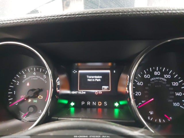 Ford 2.3l 4v premium fuel 2017 1FA6P8TH1H5272521 Image 7