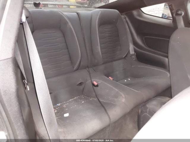 Ford 2.3l 4v premium fuel 2017 1FA6P8TH1H5272521 Image 8