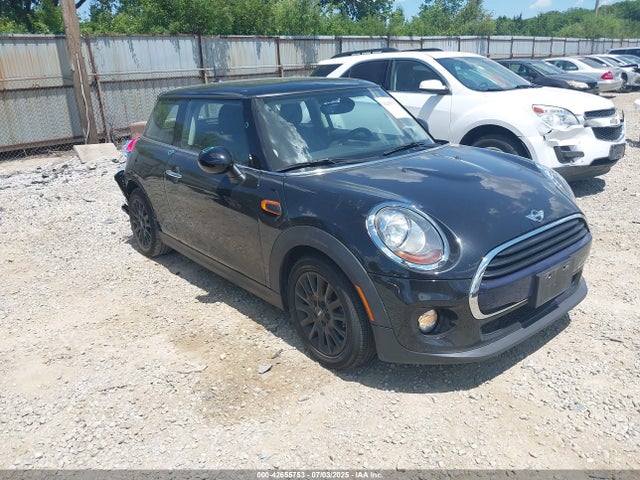 2017 MINI HARDTOP WMWXP5C33H3B15912 Photo 0
