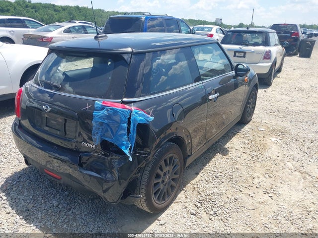 2017 MINI HARDTOP WMWXP5C33H3B15912 Photo 3