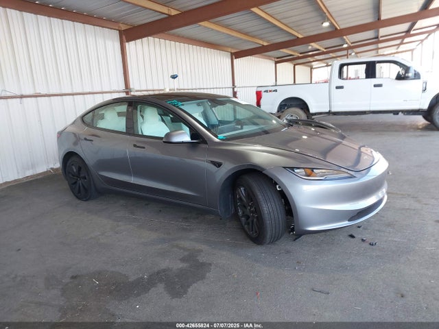 2025 TESLA MODEL 3 5YJ3E1EAXSF967631 Photo 0