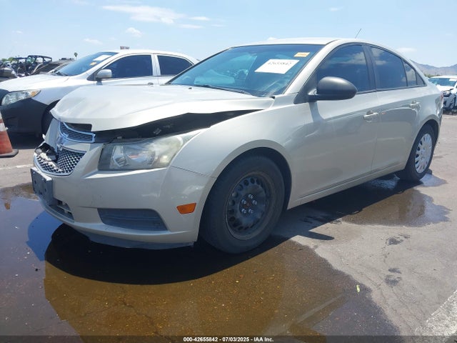 1G1PA5SHXE7449253 Chevrolet luw