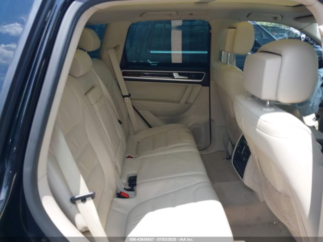 2014 VOLKSWAGEN TOUAREG WVGEF9BP7ED010667 Photo 7